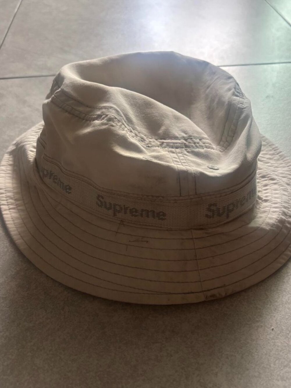 Supreme bucket hat